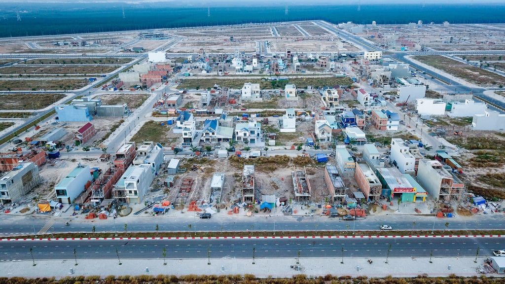 KĐT mới cạnh sân bay Long Thành đang thu hút dân cư đổ về sinh sống rất đông, tiện ích cũng đã được xây dựng
