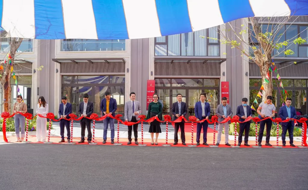 Sự kiên khai trương shophouse mẫu dự án Gem Sky World Long Thành ngày 27/02/2022 thu hút đông đảo khách hàng tới tham quan